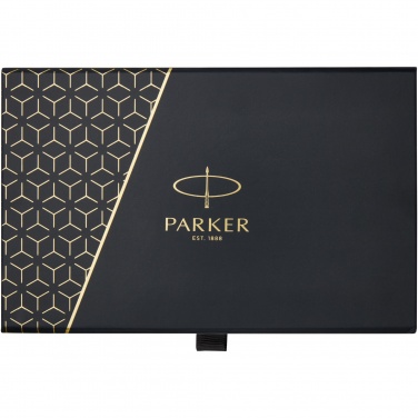 Logotrade Werbegeschenke das Foto: Parker IM achromatisches Kugelschreiber- und Tintenroller-Set mit Geschenkbox