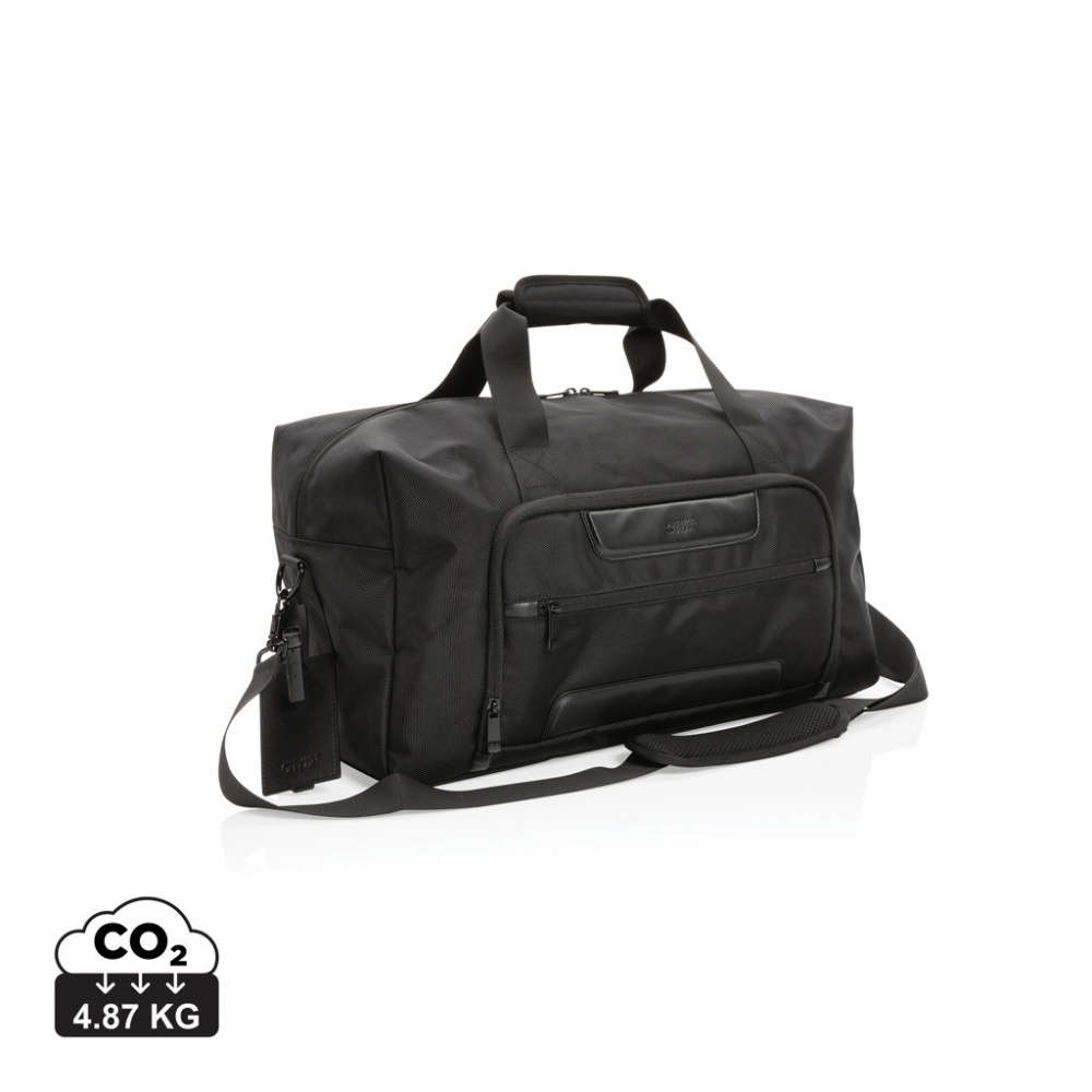 Logotrade Geschäftsgeschenke das Foto: Swiss Peak AWARE™ RPET Voyager Wochenendtasche