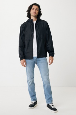 Logotrade Werbegeschenke das Foto: Iqoniq Logan Lightweight Jacke aus recyceltem Polyester