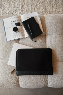 Logotrade Werbeartikel das Foto: VINGA Marlow 14" Laptop Sleeve aus RCS recyceltem Polyester