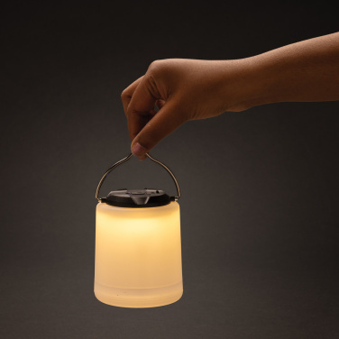 Logotrade werbemittel das Foto: Limio tragbare wiederaufladbare Tischlampe aus RCS rec. ABS