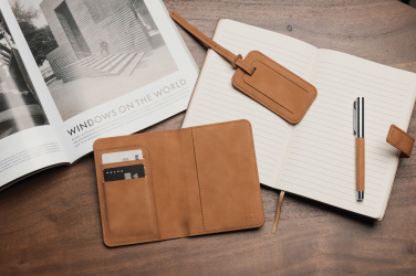 Logotrade Werbegeschenke das Foto: VINGA Bosler RCS RFID Passport-Cover