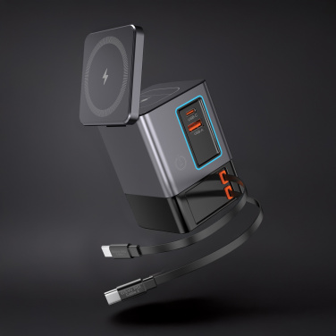 Logotrade Werbeartikel das Foto: Urban Vitamin Sacramento 105W GaN Charger mit einz. Kabeln