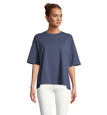 Logotrade Logogeschenke das Foto: BOXY WOMEN T-SHIRT OVERSIZE