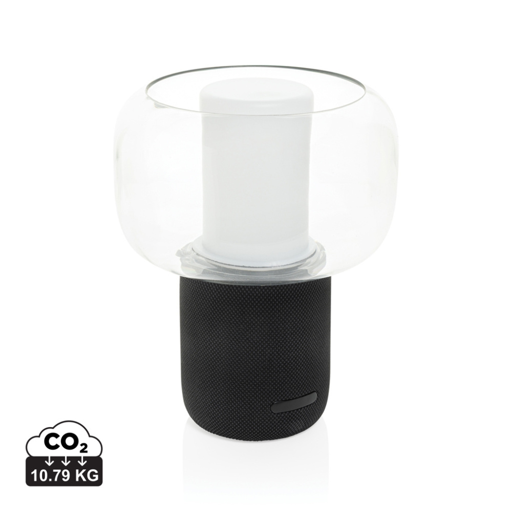 Logotrade Geschäftsgeschenke das Foto: Lux 10W Lautsprecherlampe aus RCS recyceltem Kunststoff