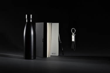 Logotrade Logogeschenke das Foto: Swiss Peak RCS Deluxe Business-Set mit Flasche
