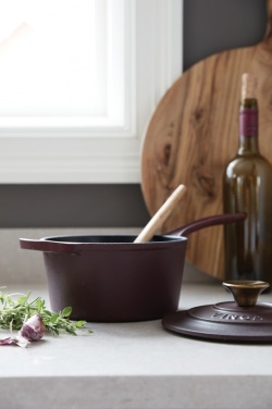 Logotrade advertising product image of: VINGA Monte enamelled cast iron pot 1,9L