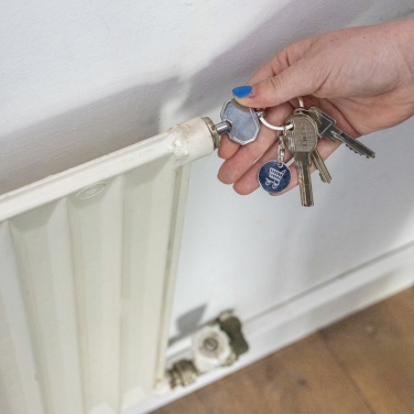 Logotrade promotional products photo of: RCS recycled zinc alloy radiator key keychain with coin