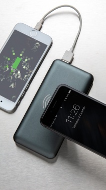 Logo trade promotional gift photo of: 10.000 mAh Fast Charging 10W Wireless Powerbank with PD