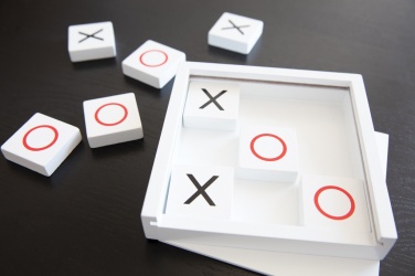 Logotrade promotional items photo of: Deluxe Tic Tac Toe game