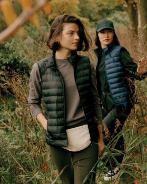 Logo trade advertising products image of: Iqoniq Meru women recycled polyester bodywarmer