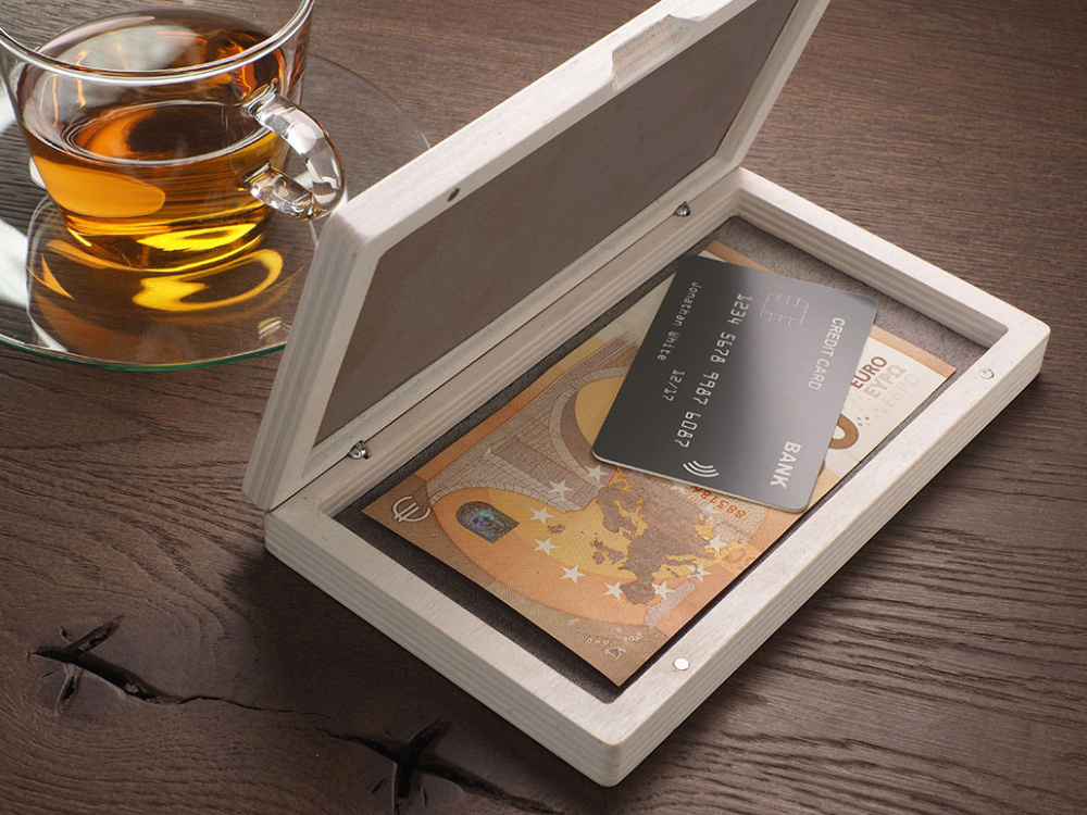Logotrade promotional giveaway picture of: Wooden bill box 1816121