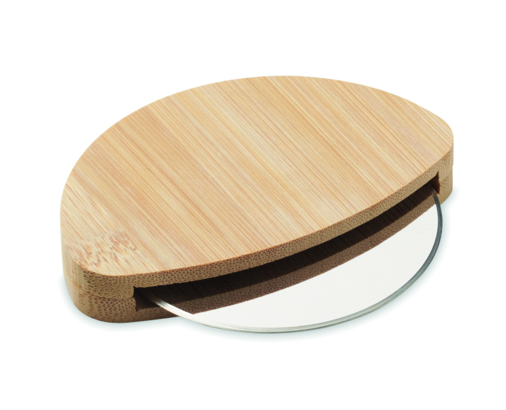 Logotrade corporate gifts photo of: Round bamboo pizza cutter
