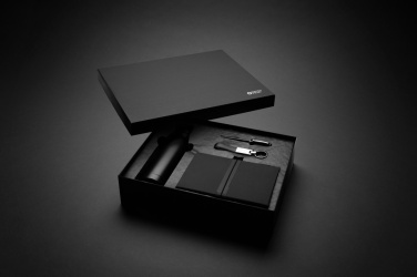 Logo trade advertising products picture of: Swiss Peak RCS deluxe business gift set w/ water bottle