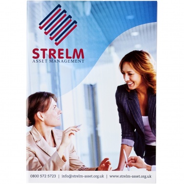 Logotrade meene foto: Desk-Mate® A5 märkmiku ümbris kaanel