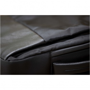 Logotrade reklaamkingituse foto: Expedition Pro 17-tolline GRS taaskasutatud laiendatav sülearvuti seljakott 35L