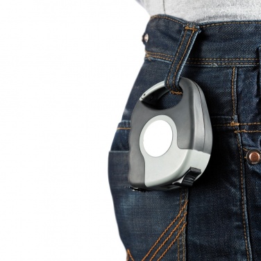 Logotrade ärikingi foto: Karabiiniga mõõdulint