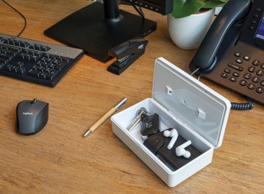 Logotrade reklaamkingituse foto: UV-C steriliseerimiskarp