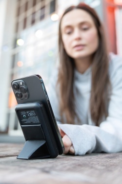 Logotrade firmakingi foto: Urban Vitamin Sonoma RCS rplastist 10 000 mAh akupank