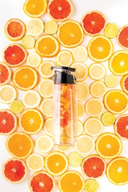 Logo trade meened foto: Lukustatav infusioonipudel