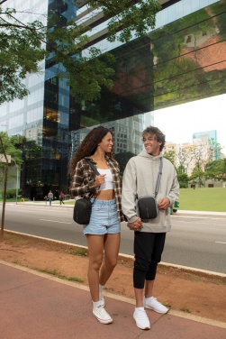 Logotrade firmakingi foto: Kast Sling