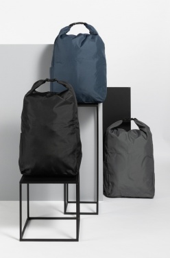 Logotrade reklaamtoote foto: Impact AWARE™ RPET kerge rulliga seljakott