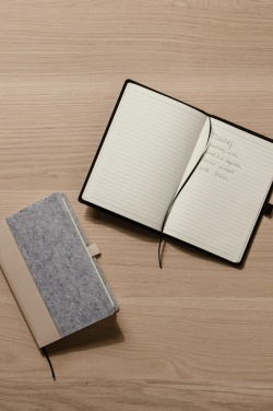 Logotrade meene foto: VINGA Albon GRS taaskasutatud vildist märkmik