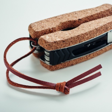 Logo trade reklaamkingitused foto: Mitme tööriistaga taskunoa kork