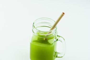 Logo trade reklaamkingitused foto: Bambusest joogikõrs koos puhastuspintsliga kotis