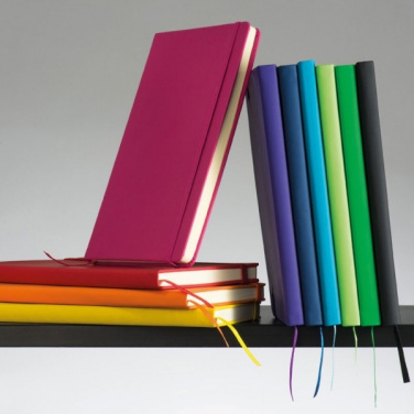 Logotrade reklaamtoote foto: Sametiste kaantega A5 märkmik Kiel