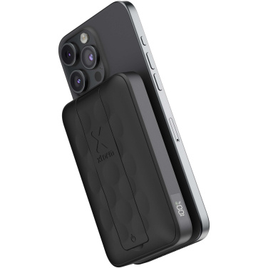 Logotrade ärikingi foto: Xtorm FS5W101 10 000 mAh magnetiline juhtmevaba akupank