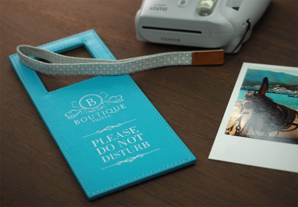 Logotrade reklaamkingituse foto: Hotelli ukskaart 1110119