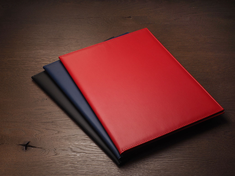 Logotrade ärikingituse foto: Diplomi kate 152317