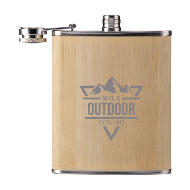 Logotrade meene foto: Hipflask Bamboo 200 ml joogipudel