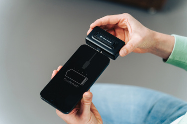 Logotrade ärikingi foto: Urban Vitamin akupank San Diego RCS 20W PD