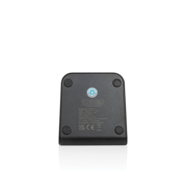 Logotrade firmakingi foto: VoltPerch RCS taaskasutatud plastist 15W magnetiline juhtmevaba laadija