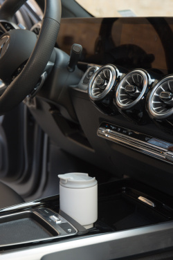 Logo trade reklaamkingid foto: VINGA Nagano kaasaskantav termoskruus 350 ml