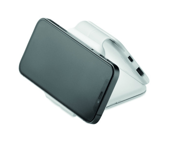 Logotrade firmakingituse foto: ROIS kokkupandav laadimisjaam