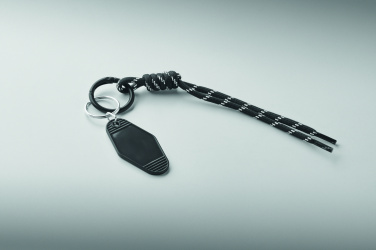 Logo trade meened foto: Punutud köis sildiga võtmehoidjaga