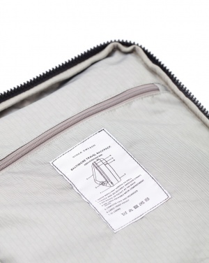 Logo trade liikelahja mainoslahja tuotekuva: VINGA Baltimore läppäri-/matkareppu