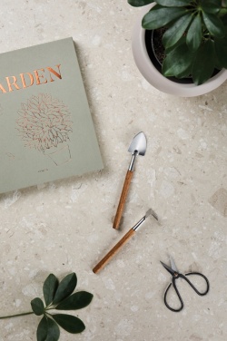 Logo trade mainoslahjat ja liikelahjat kuva: VINGA Story of garden