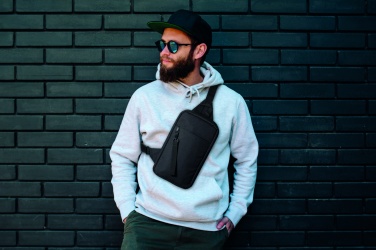 Logotrade mainostuote tuotekuva: Crossbody laukku 600D RPET