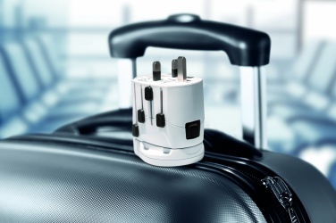 Logotrade liikelahja mainoslahja kuva: Matka-adapteri