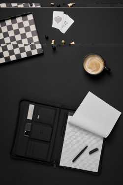 Logotrade liikelahja mainoslahja kuva: VINGA Baltimore A4-kokouskansio RCS