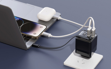 Logo trade mainoslahja ja liikelahja tuotekuva: Urban Vitamin Mendocino – 65 W GaN-laturi