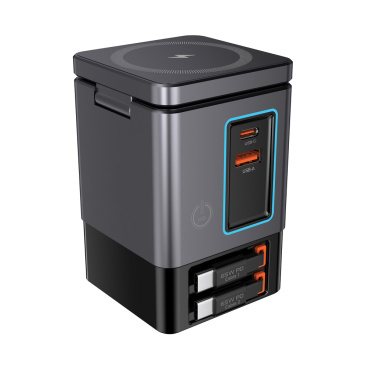 Logotrade liikelahja tuotekuva: Urban Vitamin Sacramento 105WGAN -laturi, kaapelit