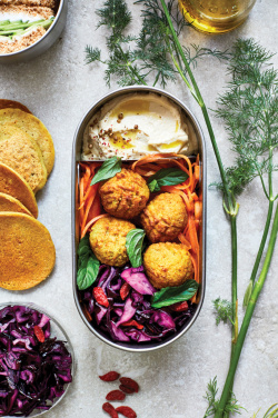 Logotrade mainoslahja ja liikelahja kuva: Black+Blum teräksestä valmistettu kaksiosainen eväsrasia