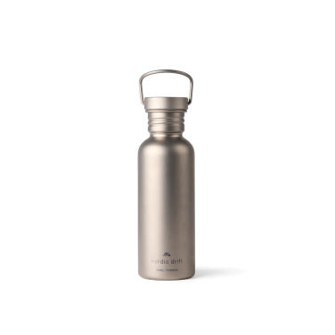 Logotrade mainostuote tuotekuva: Nordic Drift Trail -ultrakevyt titaanijuomapullo 600 ml