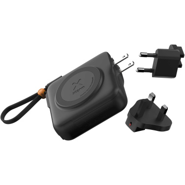 Logotrade liikelahja mainoslahja kuva: Xtorm TravelPro 3-in-1-matkalaturi 30 W ja 10 000 mAh