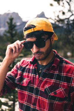 Logo trade mainoslahjat ja liikelahjat kuva: Miro AI -äänilasit, joissa on käännösominaisuus